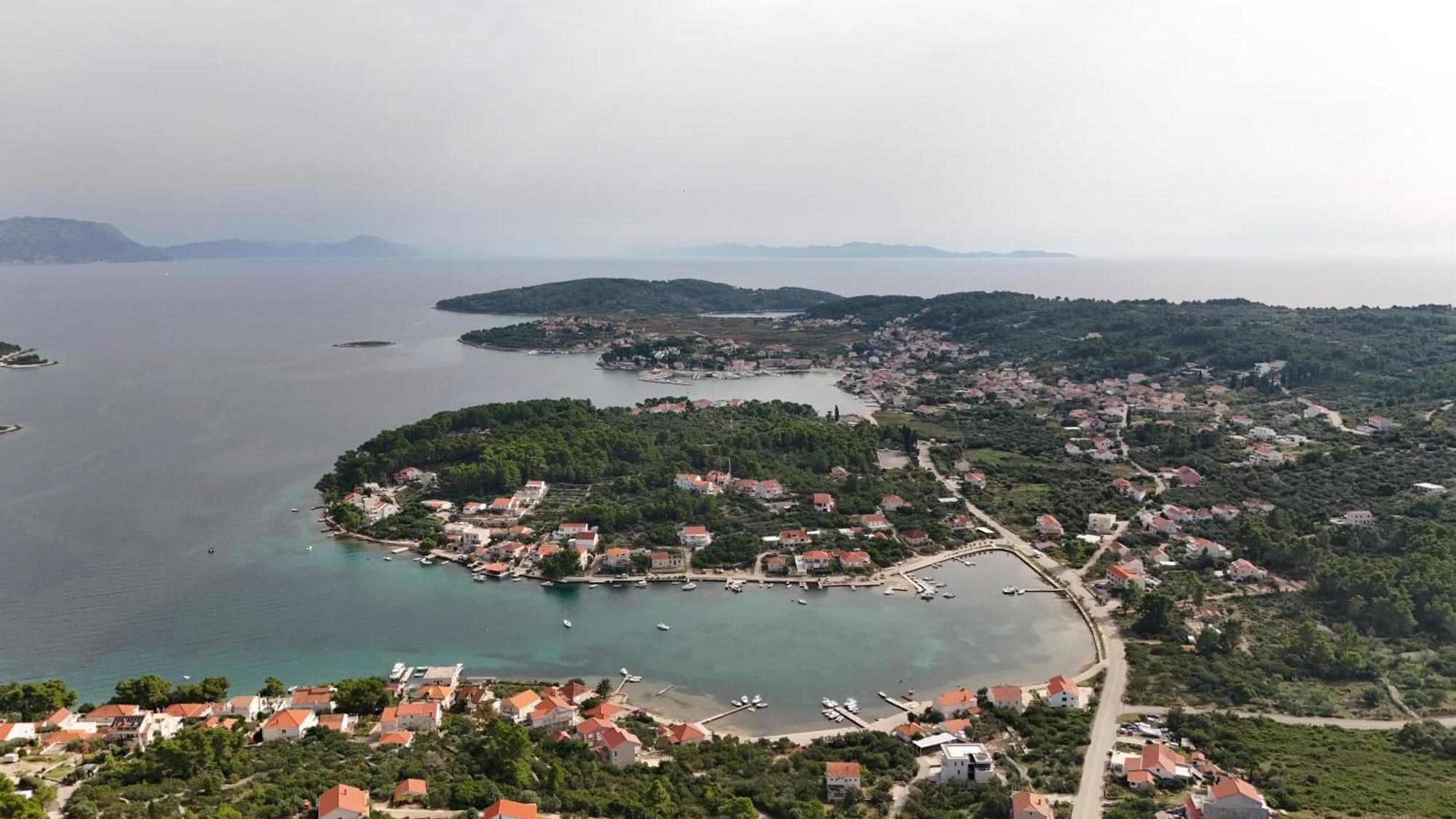 Apartments Ana By The Sea Lumbarda Luaran gambar